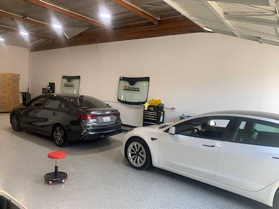 Tesla windshield service